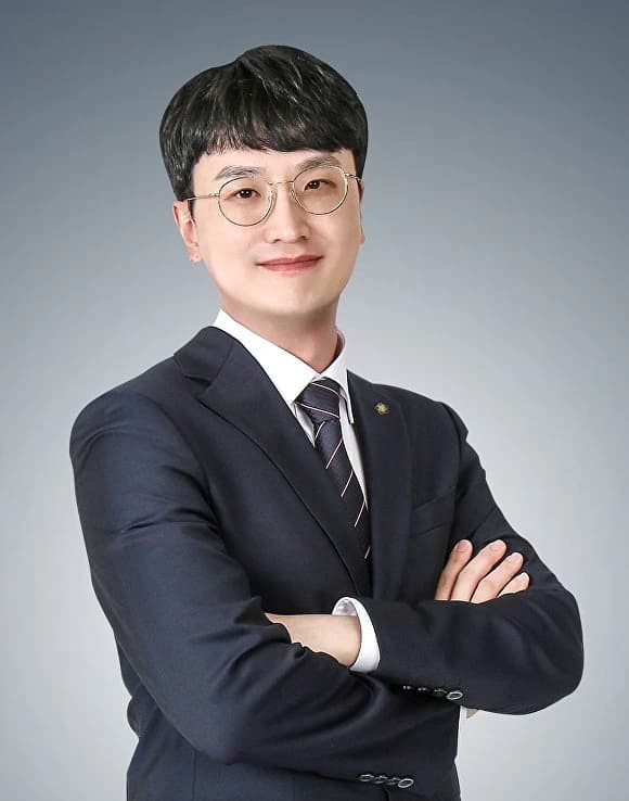 [법률돋보기]⑥ 성적 부진만으로 감독 경질 가능할까…홍명보 사퇴가 남긴 법적 쟁점